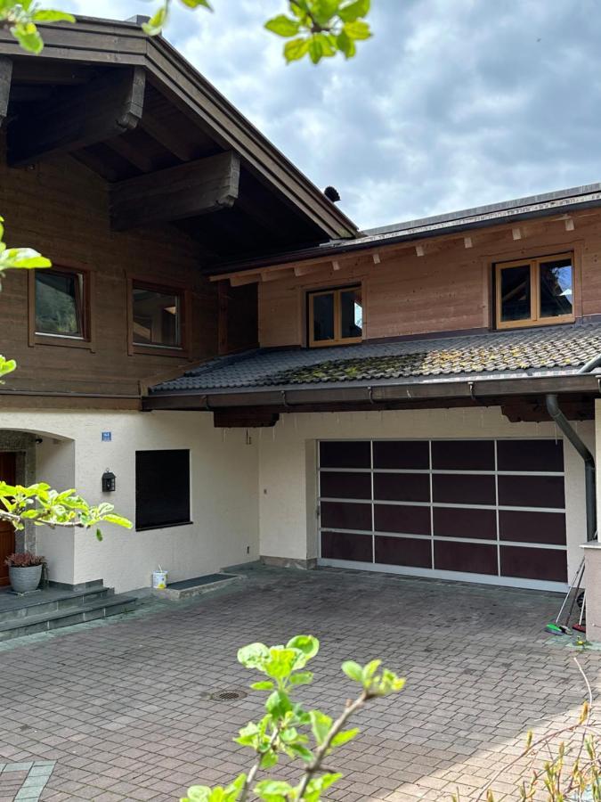 Апартаменты Haus Wenger Mountain View & Swimming Pool Капрун Экстерьер фото
